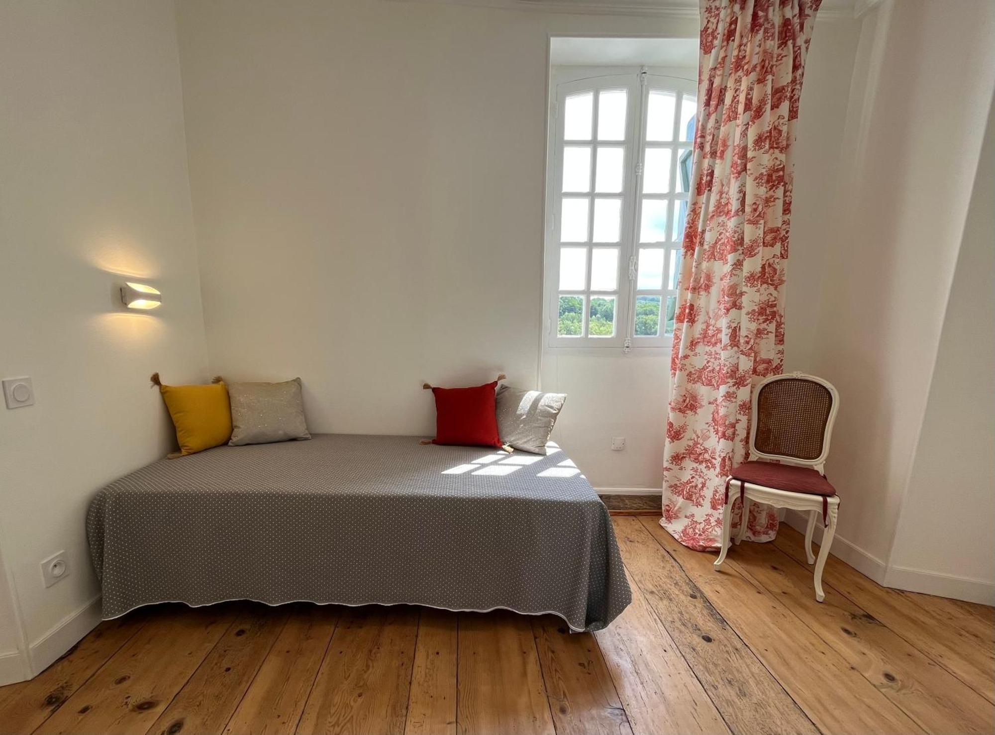 Le Relais Du Faget Otel Oloron-Sainte-Marie Dış mekan fotoğraf